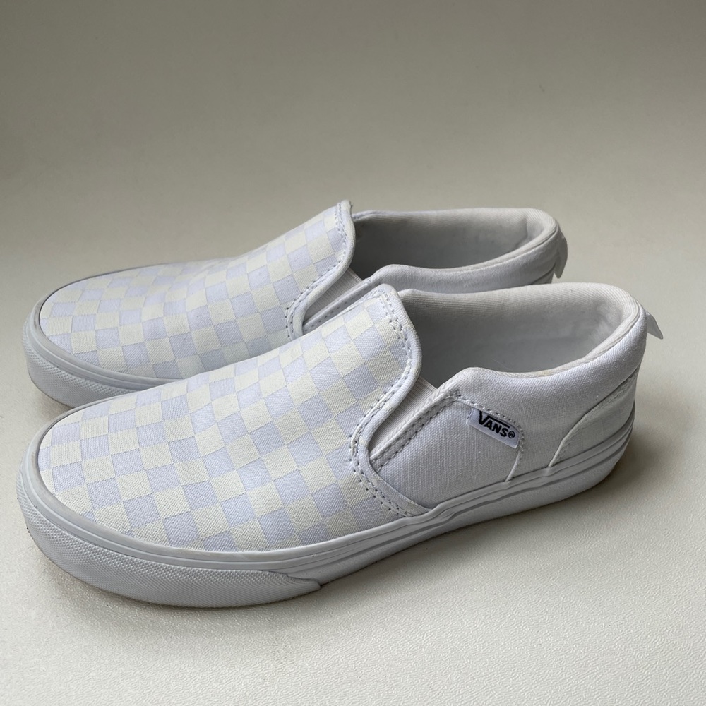 Vans Skate Shoe White Checker Youth Slip On Loafer Size 4